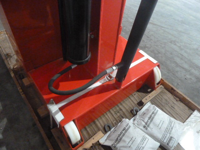 Single Ram Hydraulic Grapple Attachment to Suit 3-5T Excavators(Unused),