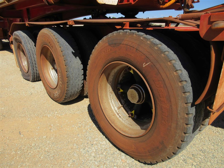 Brown Expandable Container House with Ensuite (Unused)