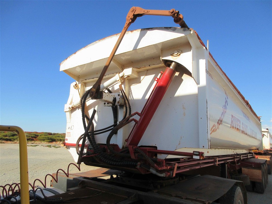 Concrete Grey Driveway Saw Tooth Pavers