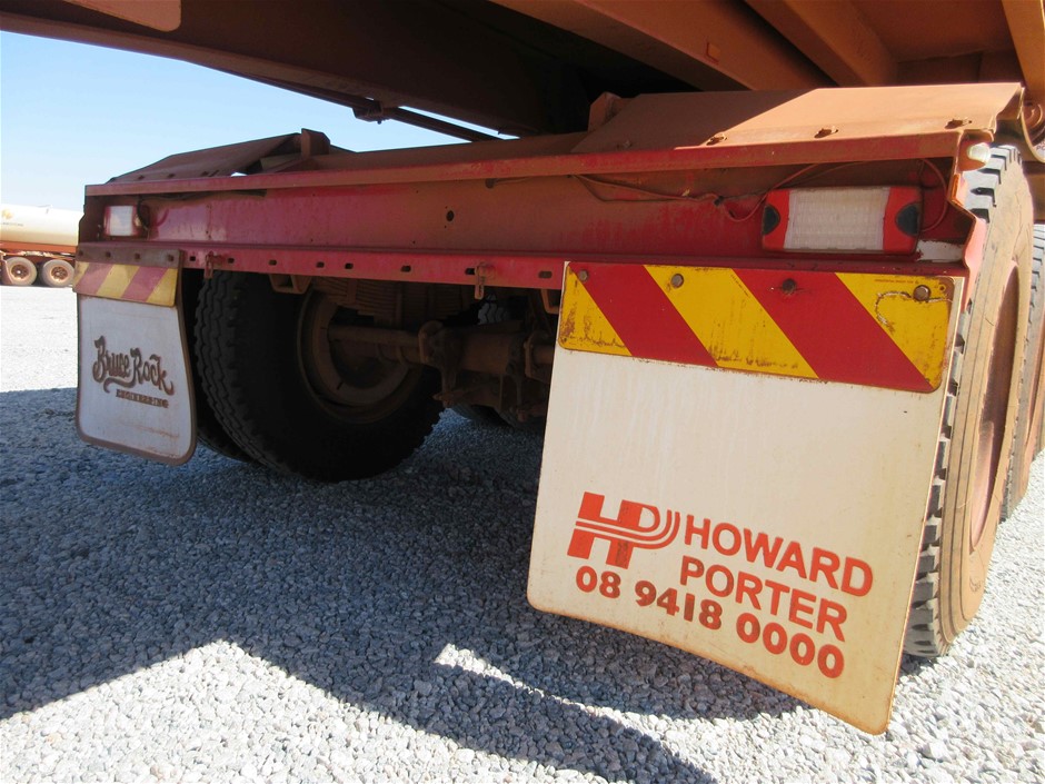 Vial full of Gold Leaf/Flake x 3