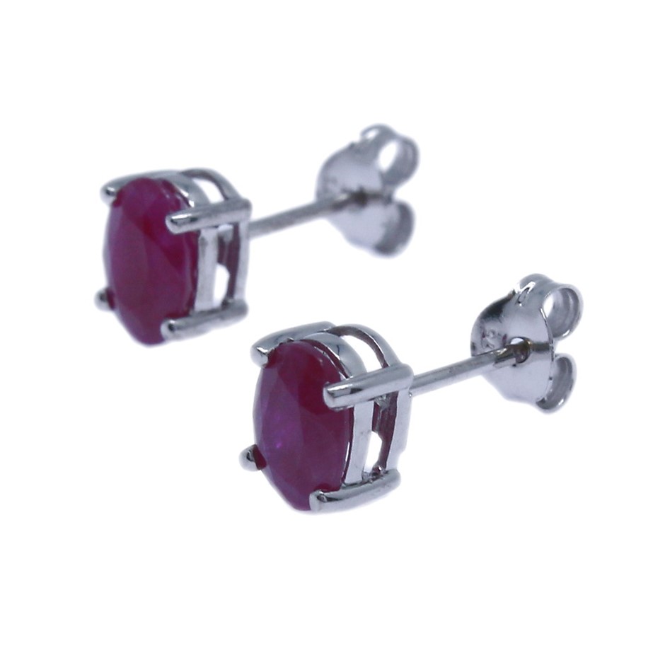 CHEERS Leather Power Reclining Sofa. NB: Minor use, not in box, has some sc