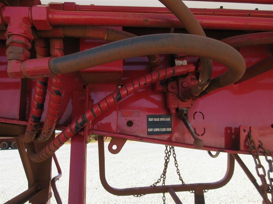 2010 KOMATSU FG36AT-16 4-Wheel Counter Balance Forklift