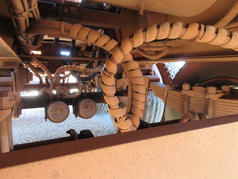 TCM FD60T9 4-Wheel Counter Balance Forklift