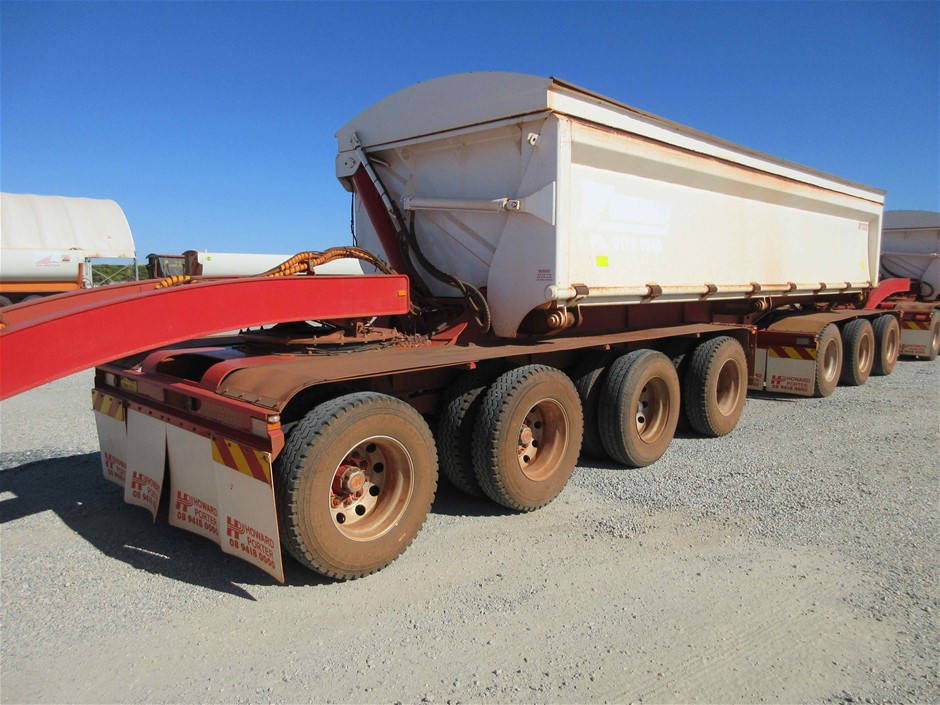 4 Carat round 4 white diamond each CVD Uncertified