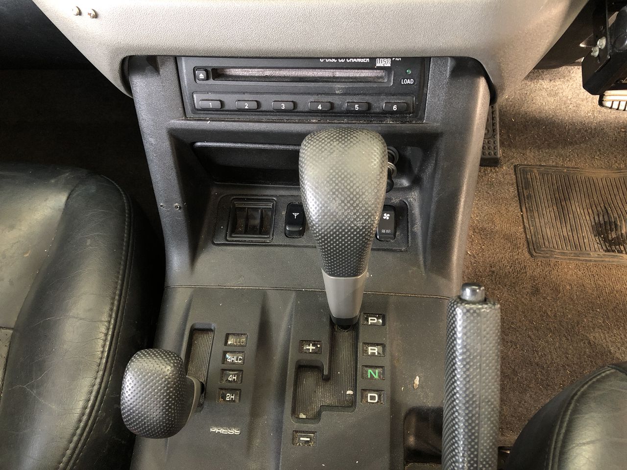 RuiKang AMG0020 Disposable Medical Surgical Gown Disposable XX Large - New