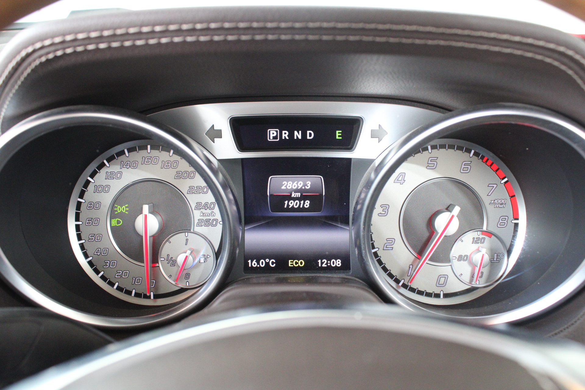 Hero of Zero (PF) Pinot Noir (6x 750mL)