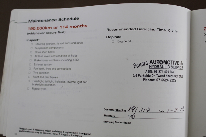 Duchesse De Paris Brut Blanc De Blancs NV (6x 750mL), France.