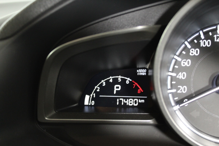 Little Giant Buttery Chardonnay (6x 750mL), Adelaide Hills.