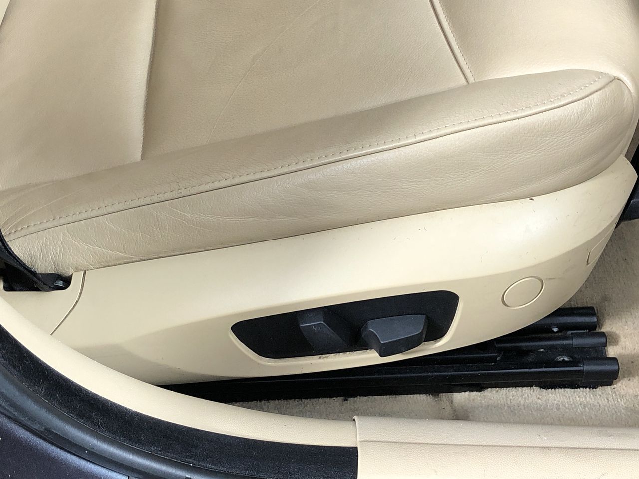 La Carthaginoise Cognoc 40%Vol. (6x 1L) France