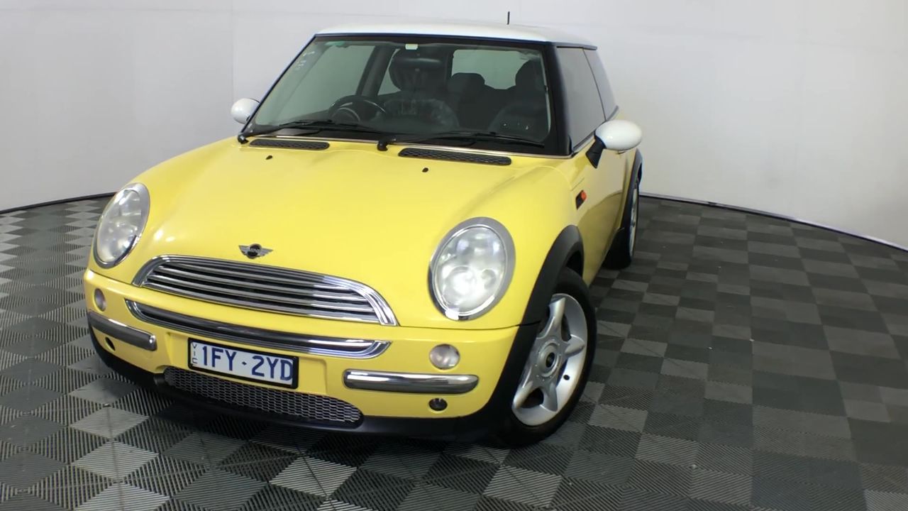 McGuigan Private Bin Chardonnay 2022 (6x 750mL) SA