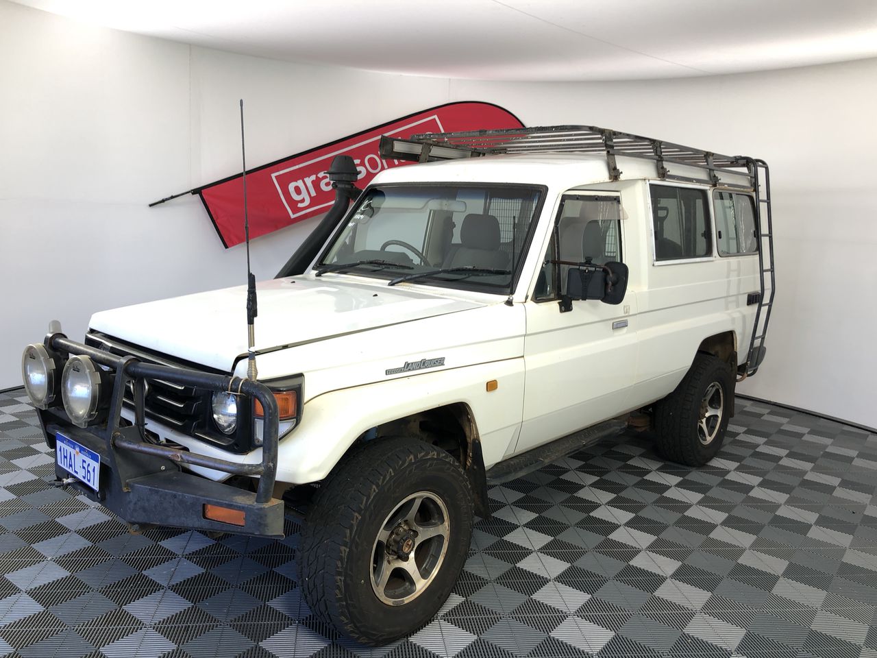 1.0ct GRA  Moissanite white  18k Solid Yellow Gold Vermeil  Ring  -7US