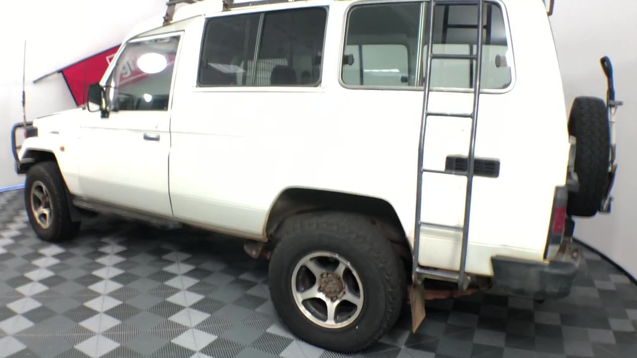 1.0ct GRA  Moissanite Oval Cut 18k White Gold Vermeil  Ring  -7US