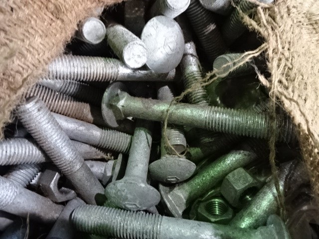 2 x BABYLOVE 50pk Nappy Pants, Size 5 (12-17kg), Packaging May Vary.