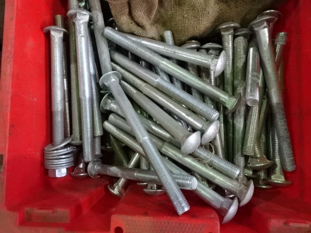 HUGGIES Pure & Sensitive Nappies, Size 2 (4-8 kg), 148 Count.