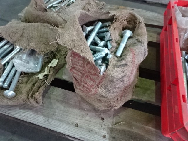 BABYLOVE Cosifit Nappies, Size 5 (12-17kg), 84 Pieces (3 x 28 pack).