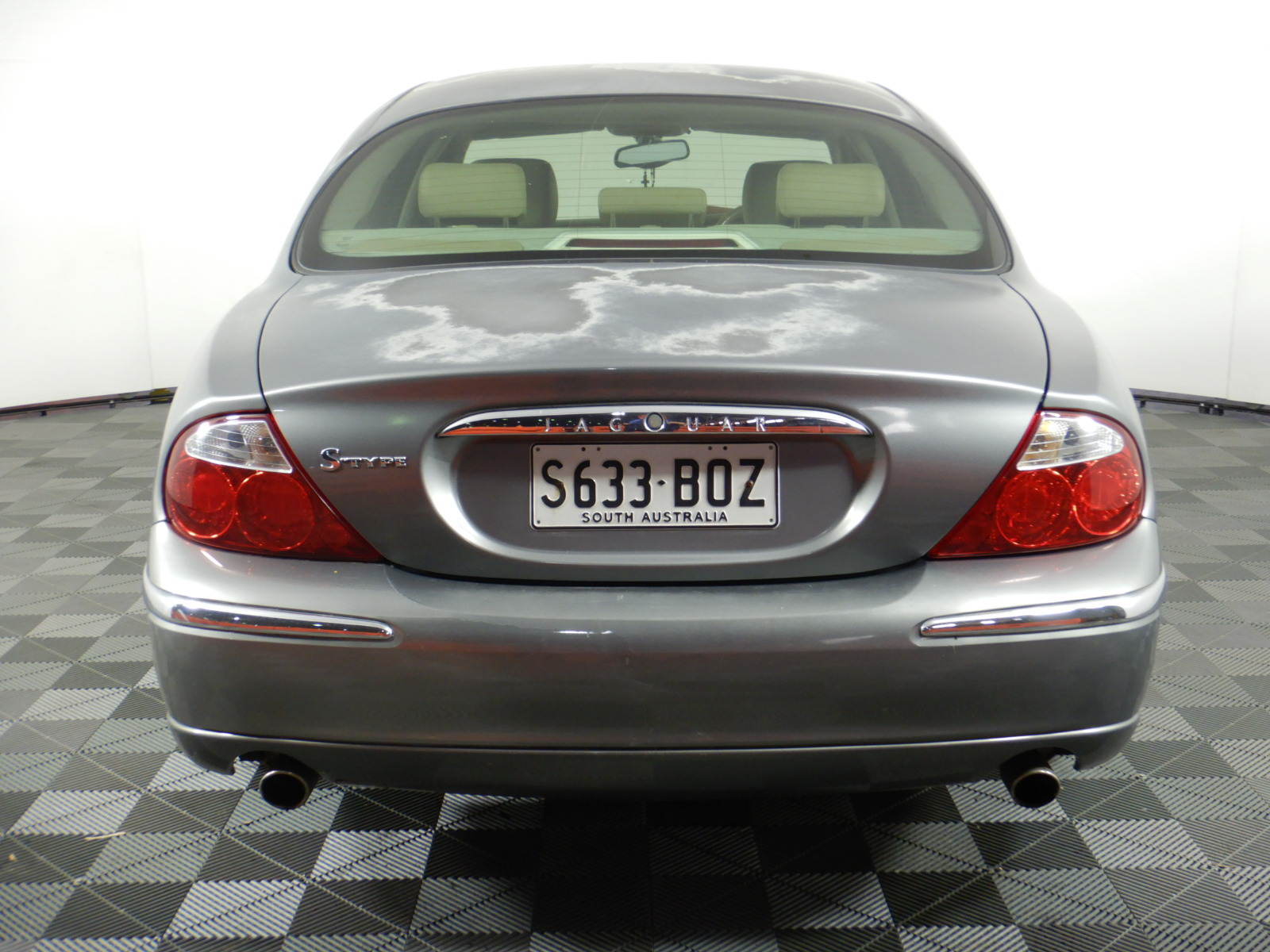 2 x PUMA Perforated Performance Caps, Lux Army & Alpine Snow, 024741. NB: b