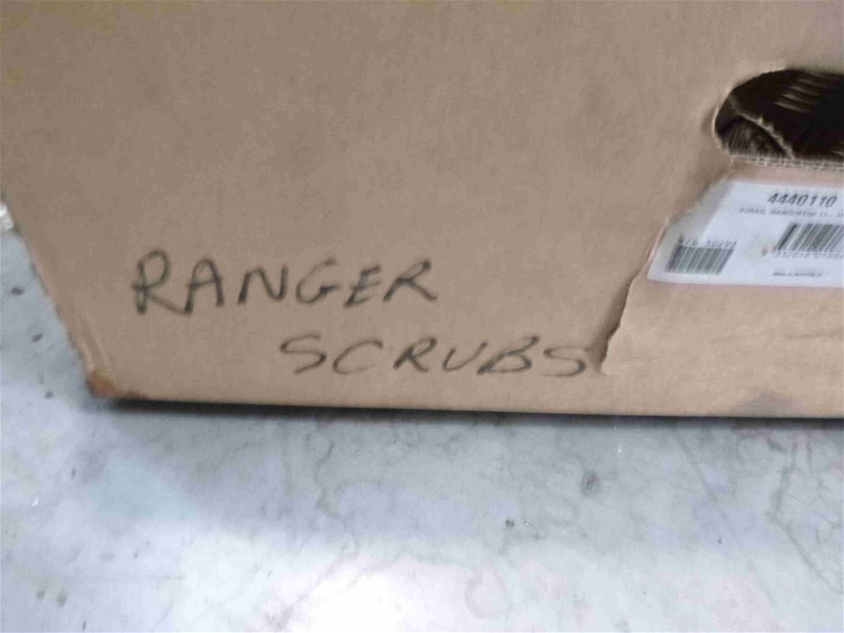 SIGNATURE Women's Shearling Boots, Size US 10 / UK 8, Black.