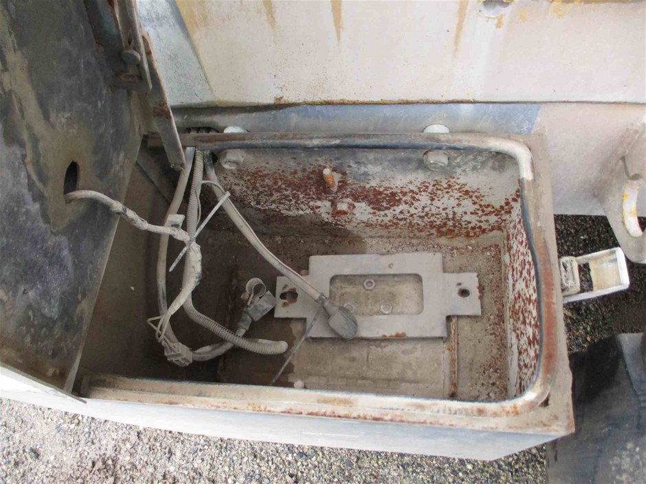 Magic Box Shiraz 2019 (6x 750mL) SEA