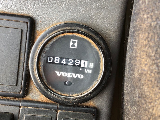 2023 $2 Matilda Light Green Coloured two dollar FIFA Soccer Coin Queen New