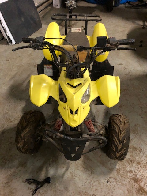 2.41 carats baguette & tapered diamonds with retail valuation $6,146