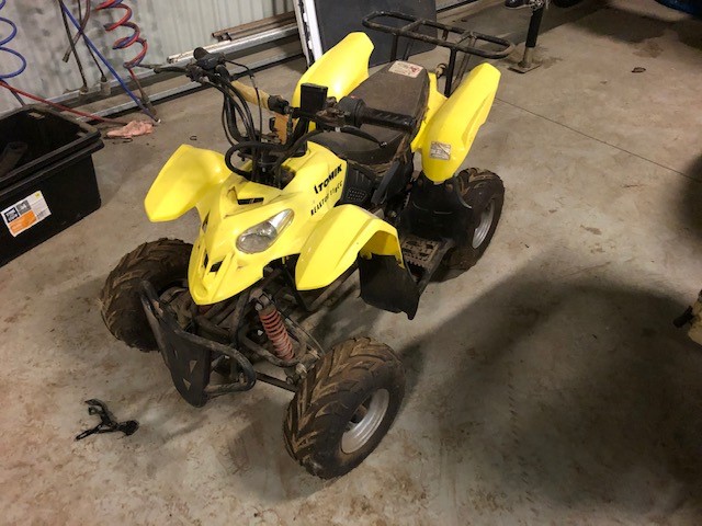 20.57 carat blue oval shape turquoise from Iran USD Val: 2,571.25