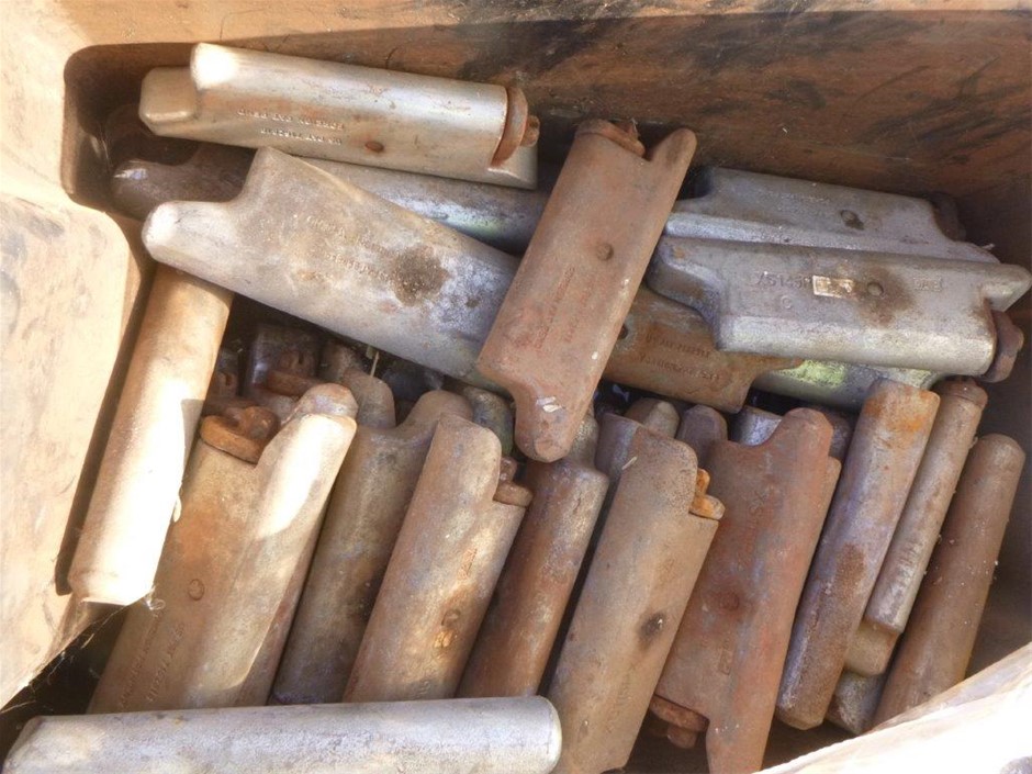 DYSON Gen5detect Absolute Vacuum Cleaner With Accessories, Model 443066-01.