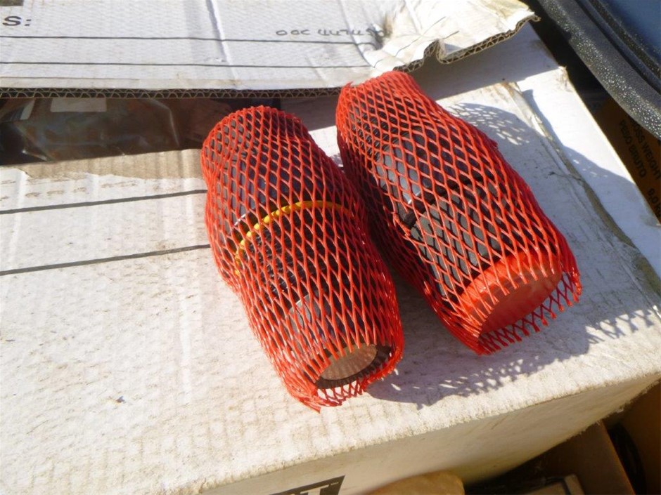 SHARK StainStriker Portable Carpet Extractor PX200ANZ. NB: Has been used.