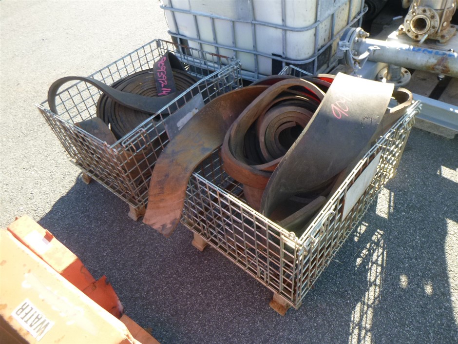 PYROLUX Pyrocast Chef Pan, 34 cm, Black.