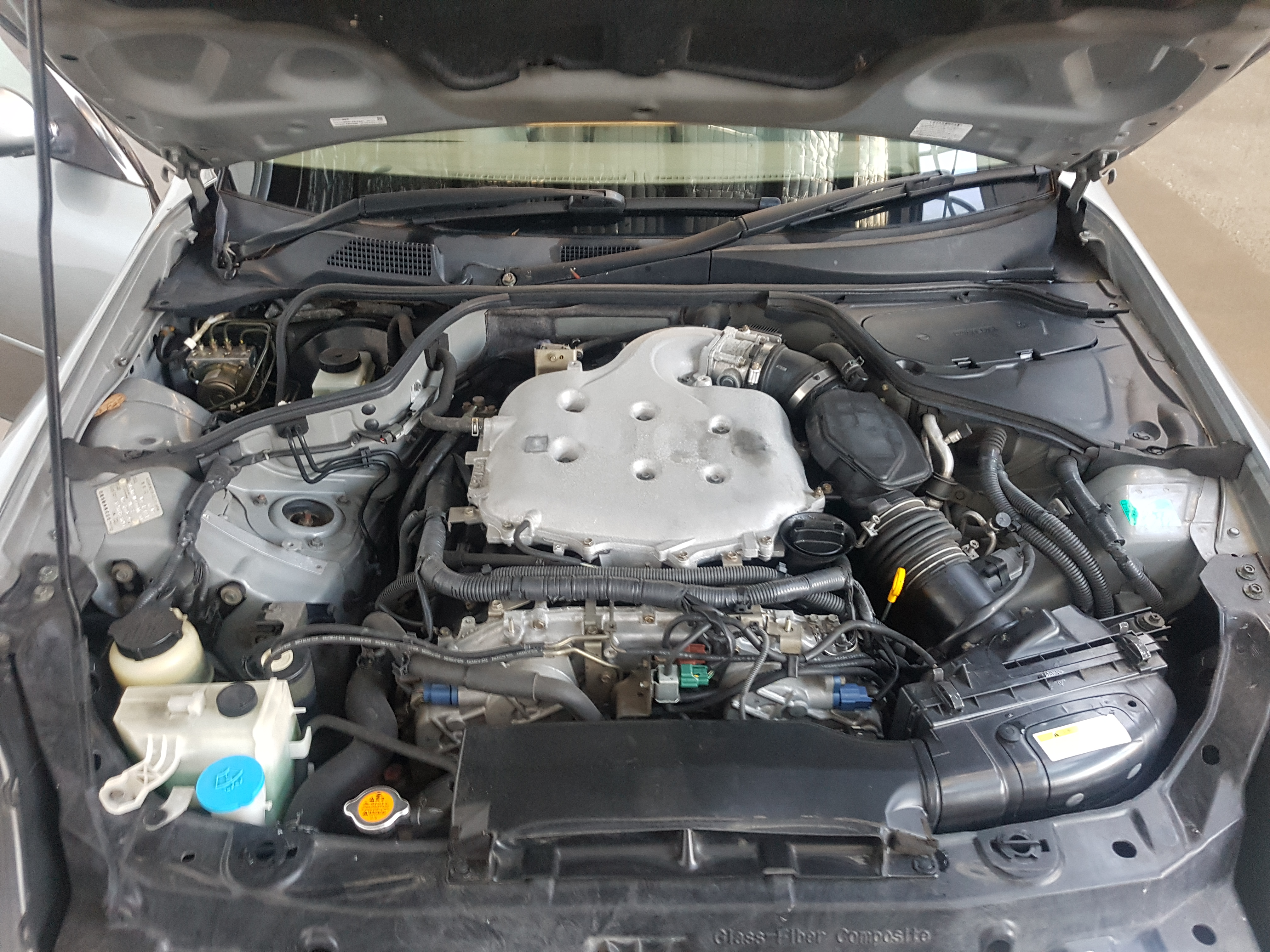 CALVIN KLEIN Women's High Waist Tights, Size M, 77% Polyester, Black/White,