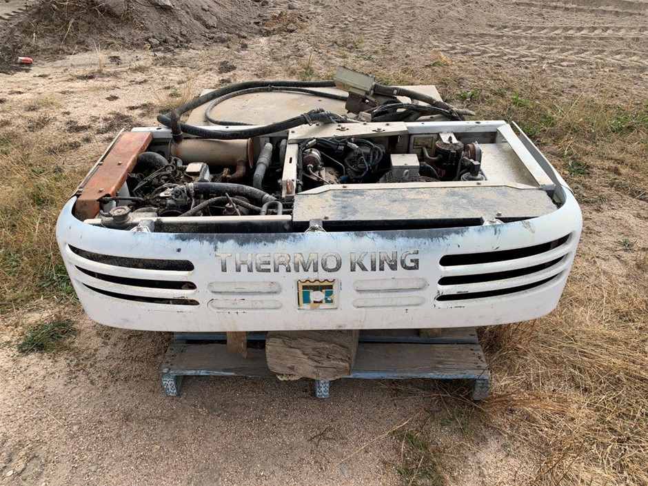 Wolf Blass Yellow Label Shiraz (6x 750mL). SA