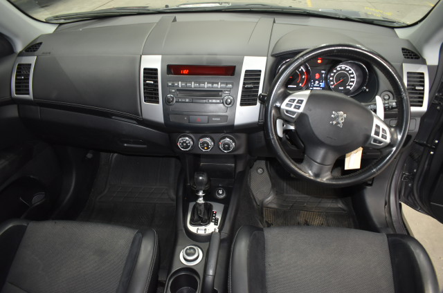 Lindeman's Bin 65 Chardonnay (6x 750mL).