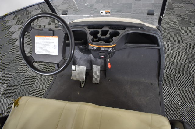 0.20 TCW yellow round various diamonds