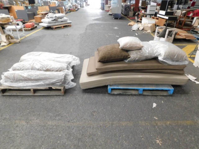 <p>Drum Seats x 9</p>