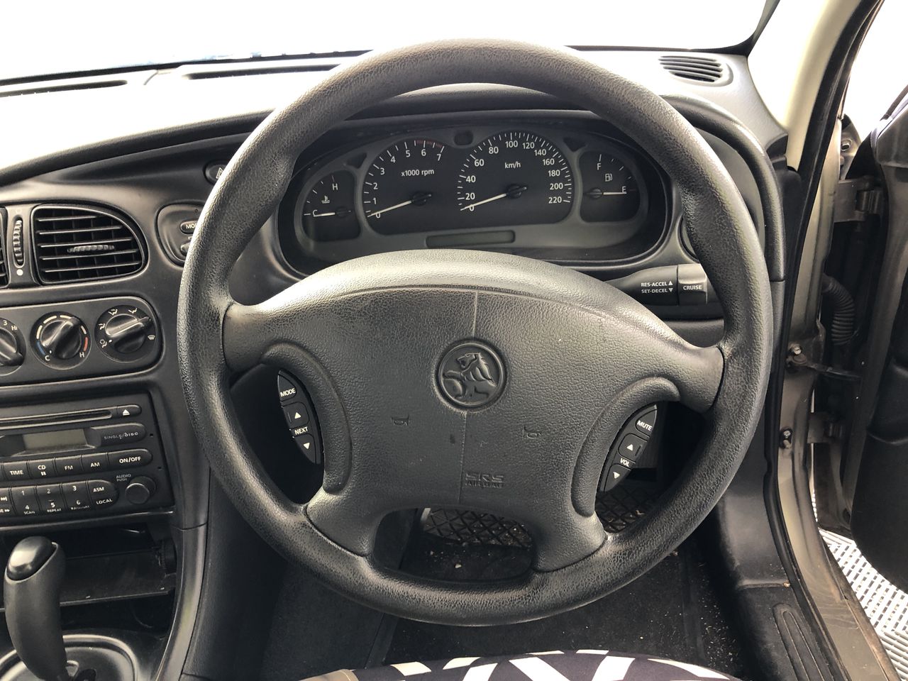 New Waterproof Men'S Watch Barrel Shaped Transparent Quartz Watch Popular