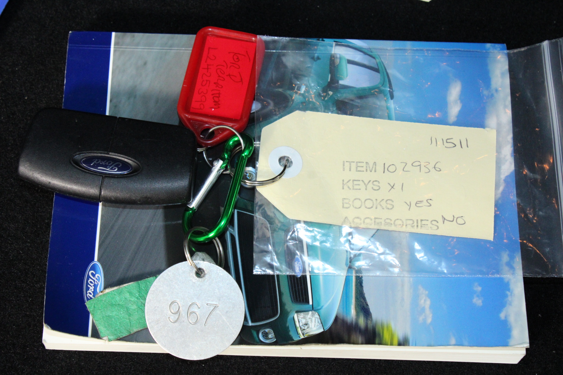 2025 Australia $1 Bluey Christmas Coloured Unc Coin