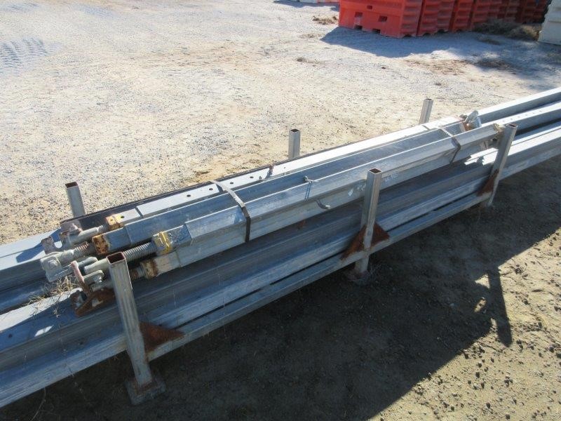 1966 AUSTRALIA FIRST & LAST QUEEN ELIZABETH SILVER ROUND FIFTY CENTS