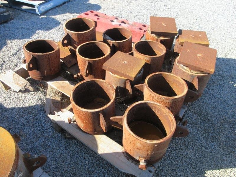 2022 Queen Elizabeth Platinum Jubilee Gold plated Medallion