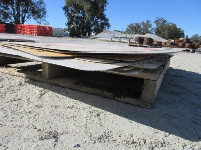 2005 Australia One Dollar Kangaroo Coin limited edition 6000 only rare