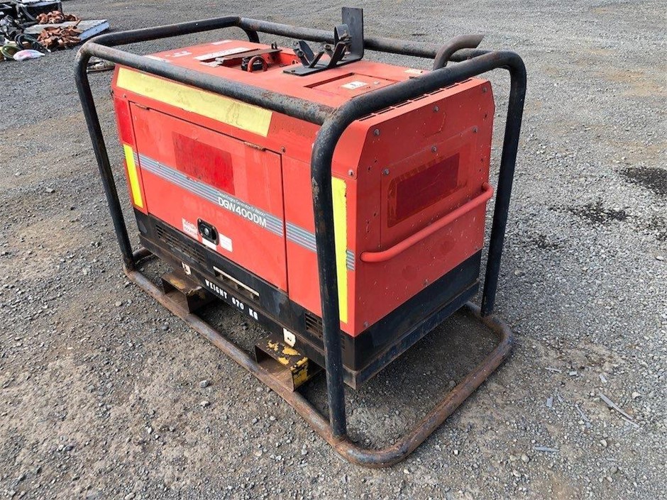 1966 AUSTRALIA FIRST & LAST QUEEN ELIZABETH SILVER ROUND FIFTY CENTS
