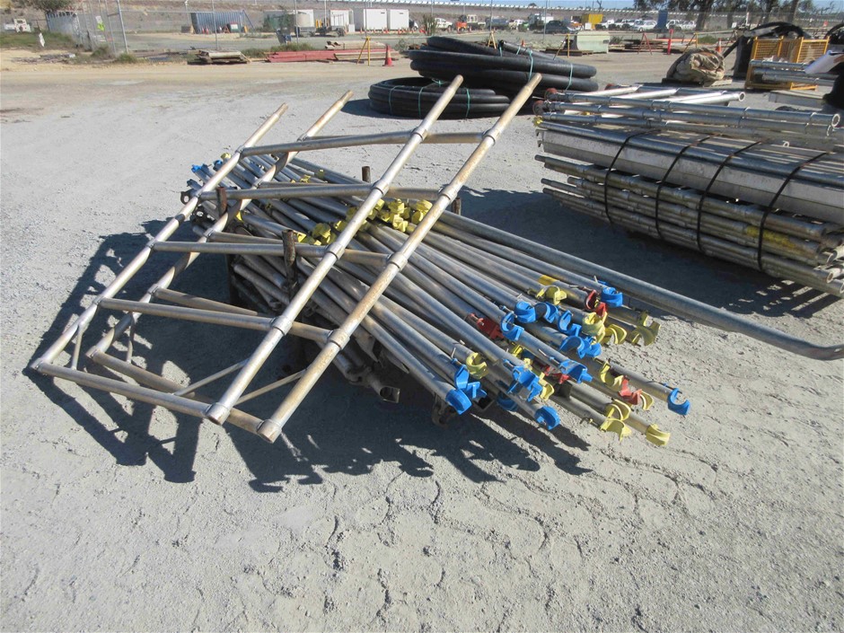 Vial full of Gold Leaf/Flake