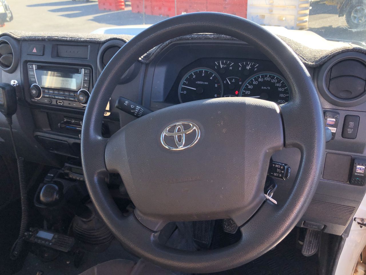 Bulk lots diamond/gemstone rough/magnet