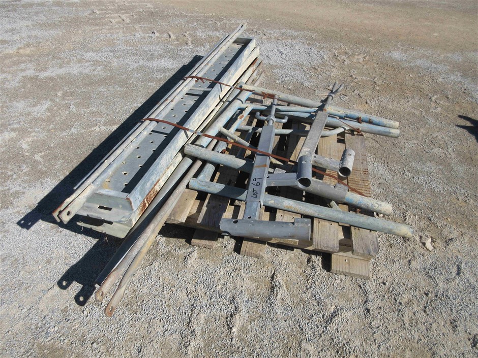 Pitchfork Chardonnay (6x 750mL).