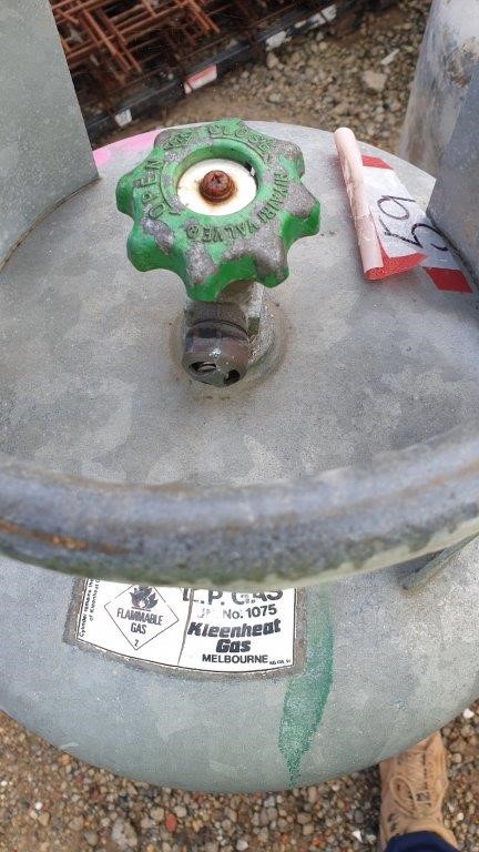 Champagne Henriot NV (6x 750mL)