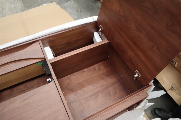 Night Merchant Vodka Lime And Soda Cans (24x 250mL) NSW