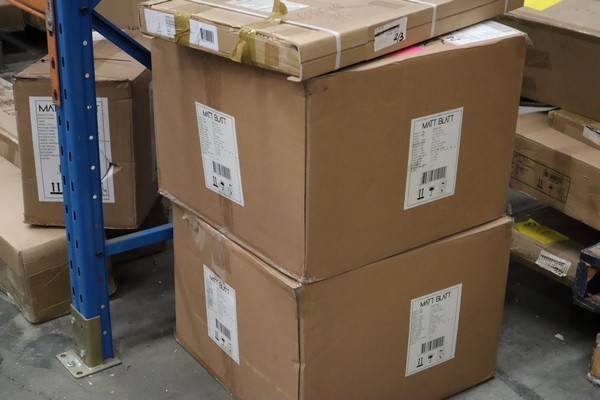 Little Giant Pinot Noir (6x 750mL).