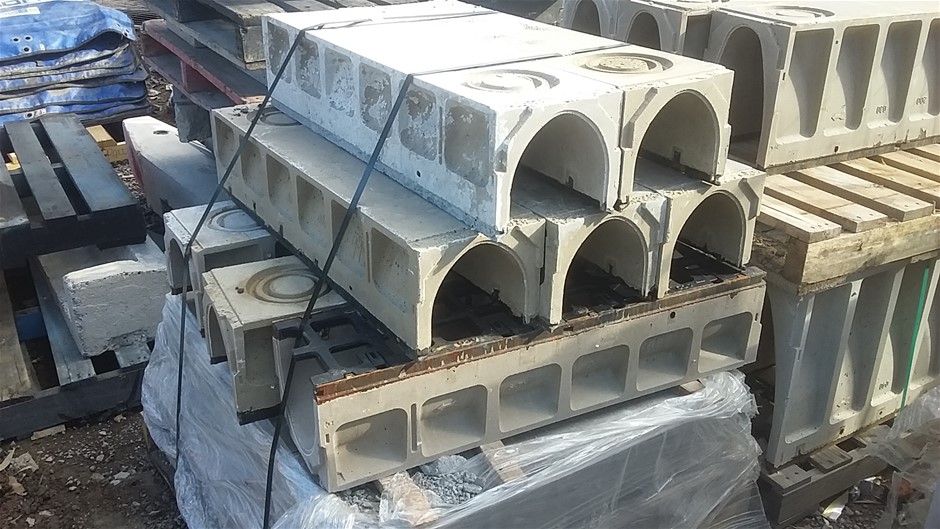 Sieve/Riddle Bucket to Suit 3T Excavator(Unused),