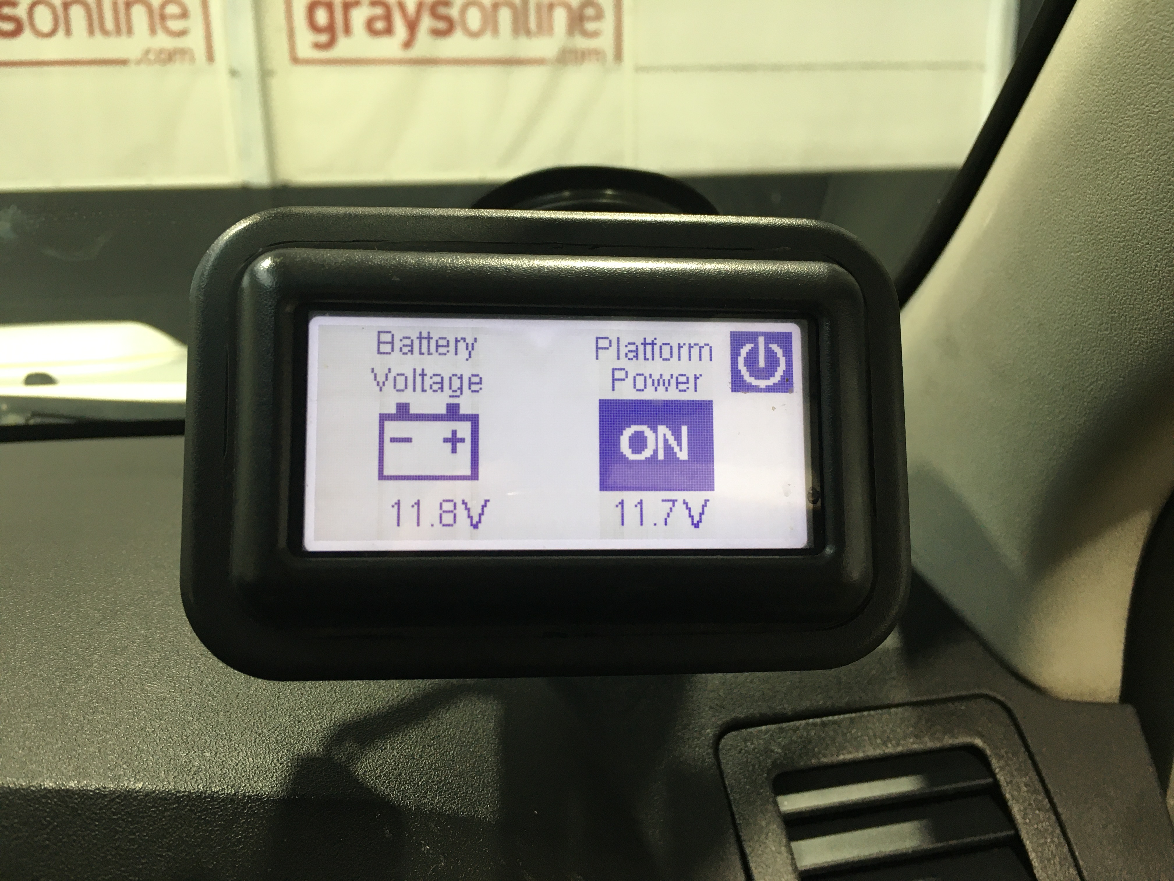 END OF LEASE SALE: Mixed lot of electrical goods