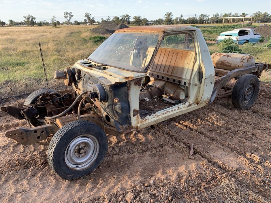 2 X VICTORIA PARK Toile 68-Inch-by-54 Inch Tailored Panel Pair with Tieback