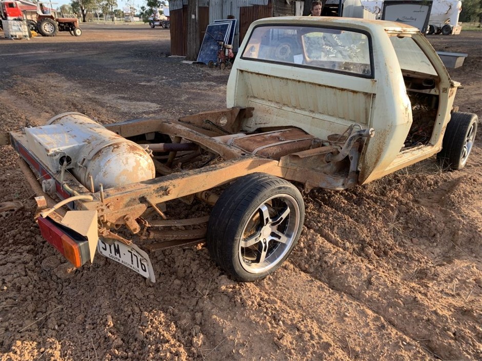 LUSH DECOR Coastal Chic Scallop Edge Window Curtain Panel Pair, 52" W x 84"