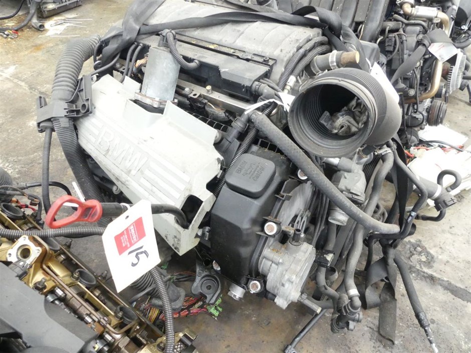 BEYBLADE X Drop Attack Battle Set with Beystadium Arena, 2 Right-Spinning T